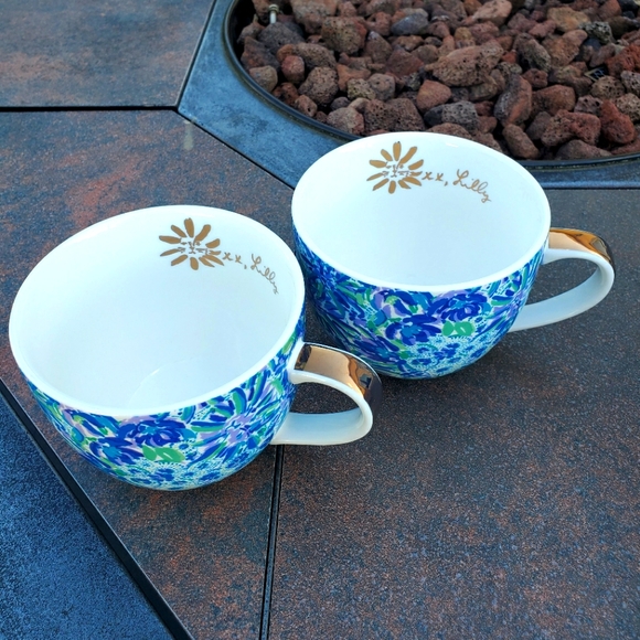 Lily Pulitzer Mug 2 12 oz - Picture 2 of 4